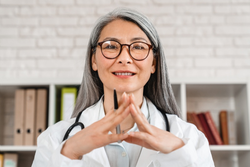 LIVRO CAIXA PARA CONSULT�RIOS M�DICOS: QUAIS AS VANTAGENS?